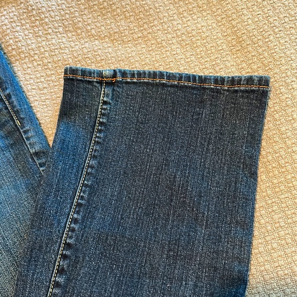 Ladies American Eagle “Favorite Boyfriend” Jeans - Picture 10 of 10